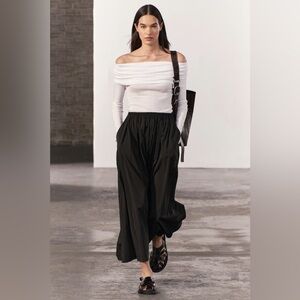 Brand New Zara ZW COLLECTION midi Black PLEATED skirt Size XL- XXL TAGS ATTACHED